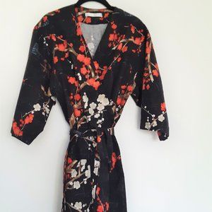 Cotton floral Kimono robe, size 12-14